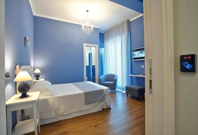 豪华海景房带阳台, B&b Del Corso