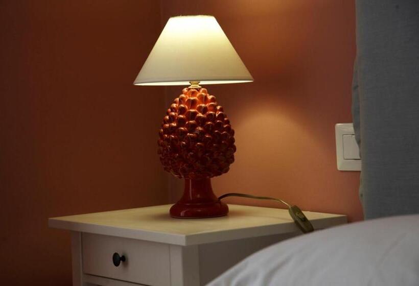 اتاق لوکس, B&b Del Corso