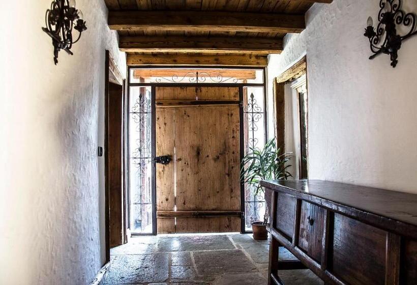 חדר דלוקס לארבעה, B&b Rossodisera