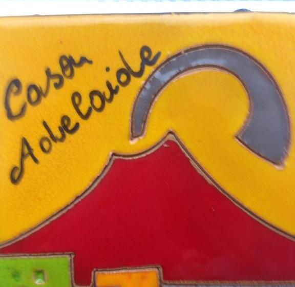 اتاق لوکس با تخت بزرگ, Casa Adelaide