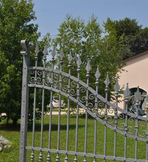 דירת שלושה חדרים, Casa Vacanza E Per Lavoro Tessyhouse