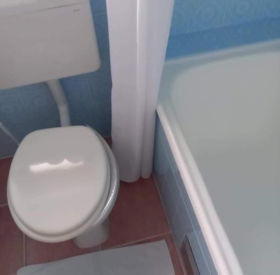 استودیوی استاندارد, Sobe ćuskić