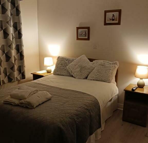 غرفة قياسية, Johnny B S B&b