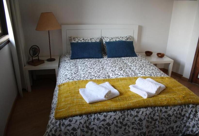 اتاق استاندارد با سرویس بهداشتی مشترک, Alegria Rooms