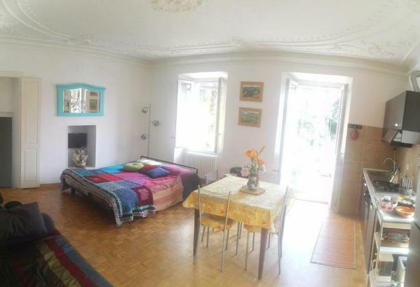 חדר סטודיו סטנדרד, B&b 104