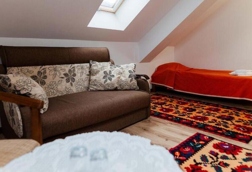 ファミリールーム, Casa Marta