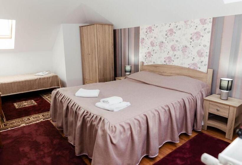 トリプルクラシックルーム, Casa Marta