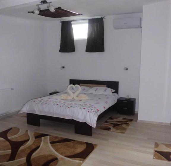 استودیو استاندارد با تخت کینگ, Casa Verde