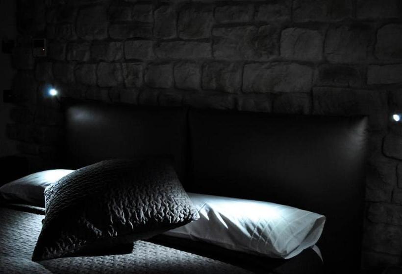 חדר דלוקס, Olivia Rooms Teocrito