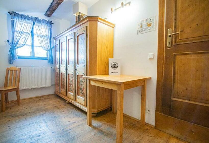 4인용 스탠다드 룸, Penzion Sněžná Volary