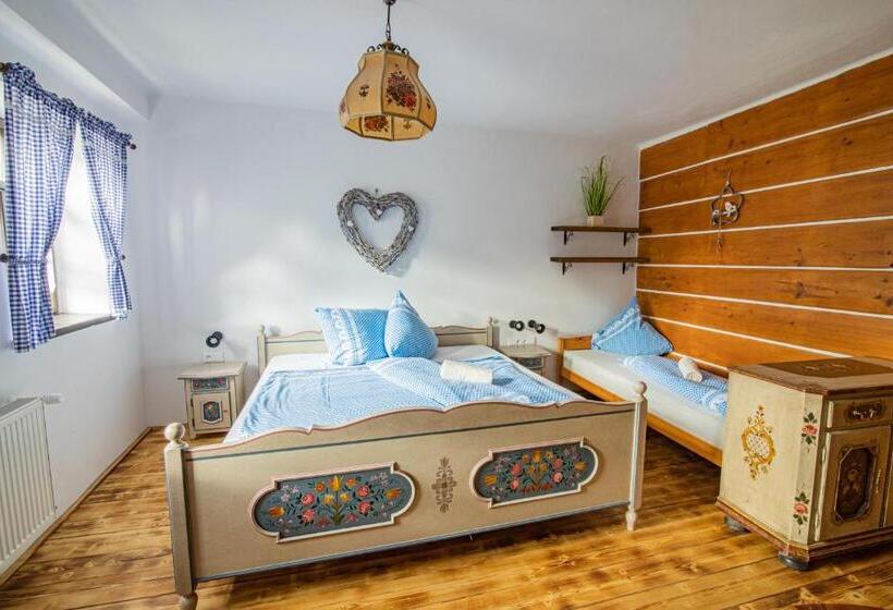 스탠다드 트리플 룸, Penzion Sněžná Volary