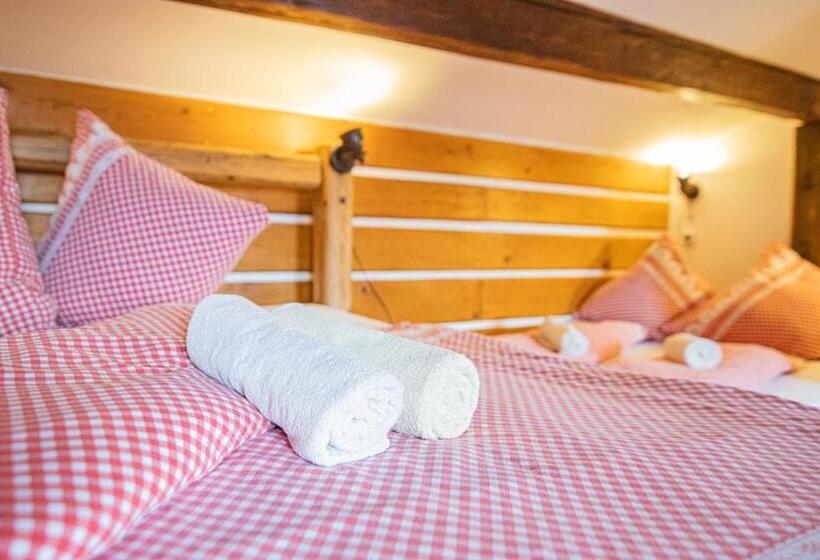 4인용 스탠다드 룸, Penzion Sněžná Volary