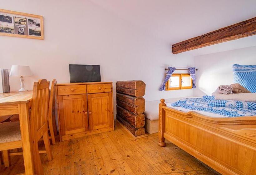 4인용 스탠다드 룸, Penzion Sněžná Volary