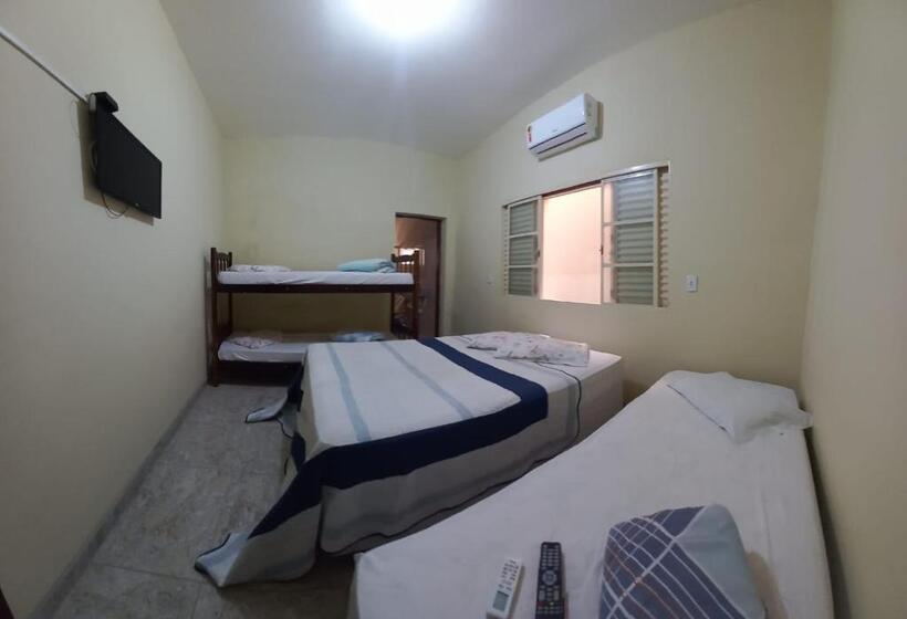 家庭间, Santa Helena Pousada