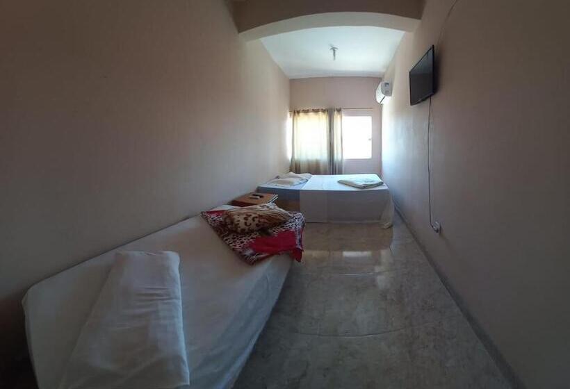 家庭间, Santa Helena Pousada