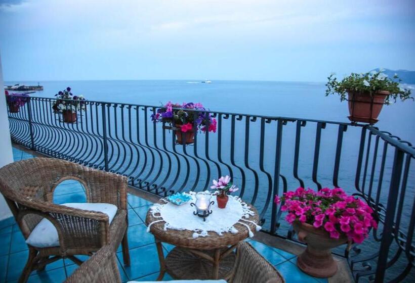 Habitació Estàndard amb Balconada, B&b Alta Marea Lipari