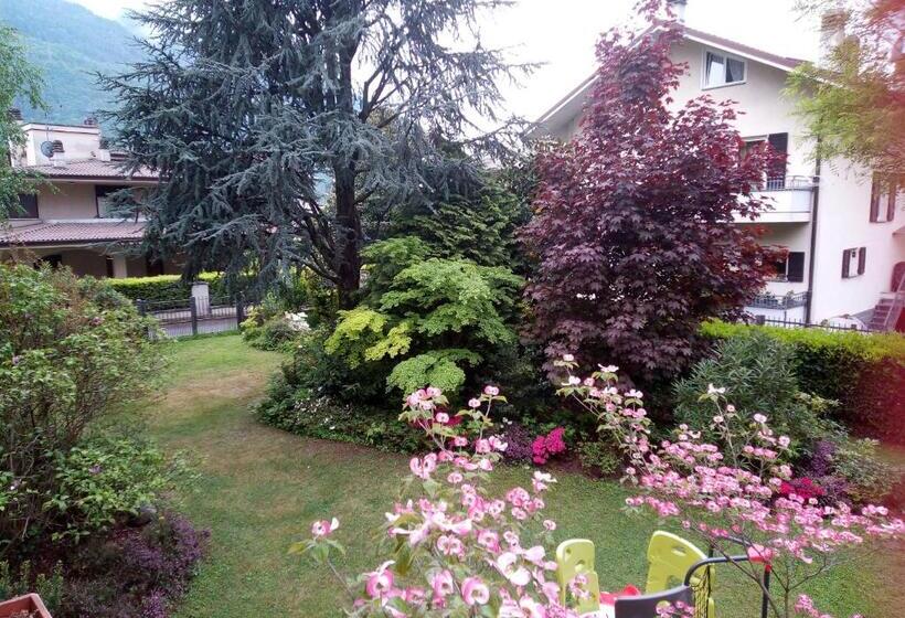 Апартаменты 1 Спальня Вид на Сад, B&b Da Lori