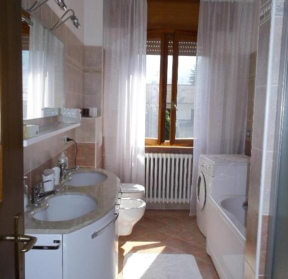 آپارتمان 1 خوابه با چشم‌انداز باغ, B&b Da Lori