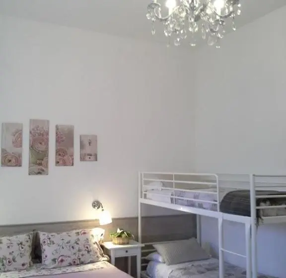スタンダード４人部屋, La Casa Delle Betulle