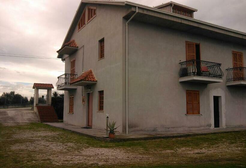 اتاق استاندارد, B&b Tio Pepe