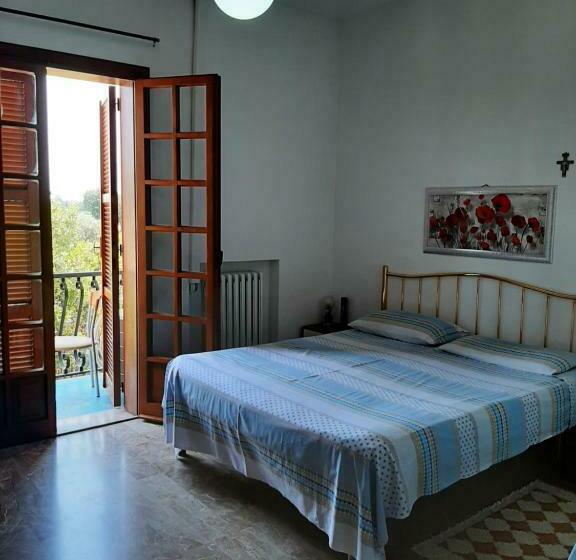 标准间, B&b Tio Pepe