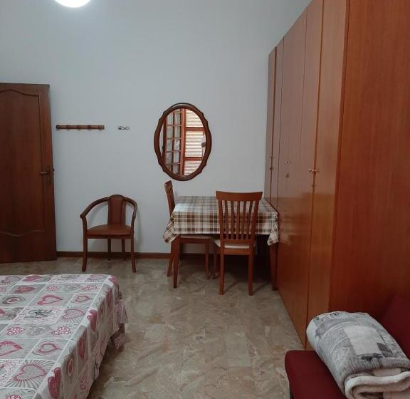 标准间, B&b Tio Pepe