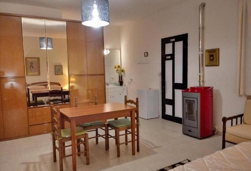 标准间, B&b Tio Pepe