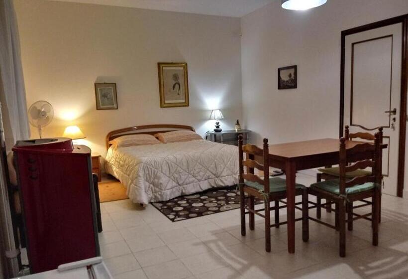 标准间, B&b Tio Pepe