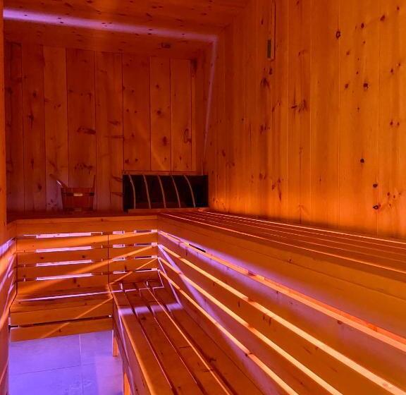 Апартаменты Deluxe 3 Спальни, Hofer Hof