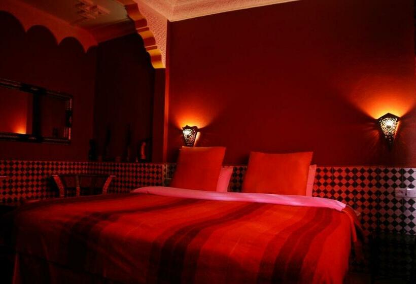 اتاق استاندارد با چشمانداز کوهستان, Dar Ayour Todra Gorges