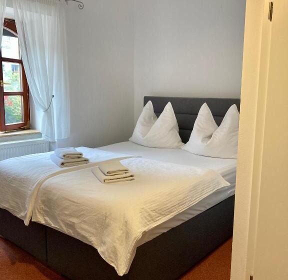Номер Стандарт, Guesthouse Mikuláš Mikulov   Free Parking In The City Center