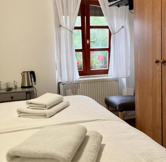 ベーシックルーム, Guesthouse Mikuláš Mikulov   Free Parking In The City Center