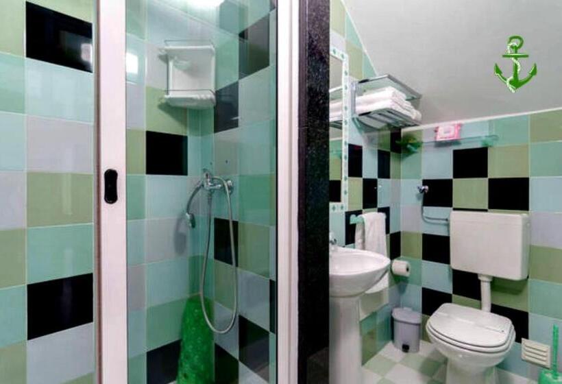 اتاق استاندارد با چشمانداز باغ, Vila Atlântida