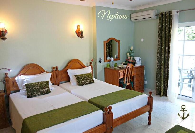 اتاق استاندارد با چشمانداز باغ, Vila Atlântida