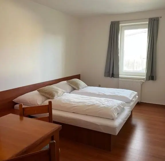 ３ベッドルームアパートメント, Vila Tatra