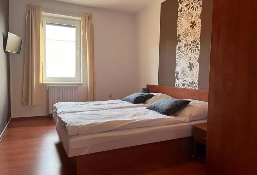 ３ベッドルームアパートメント, Vila Tatra