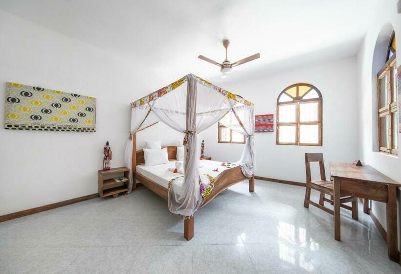 デラックスルーム, Shoki Shoki House Stone Town