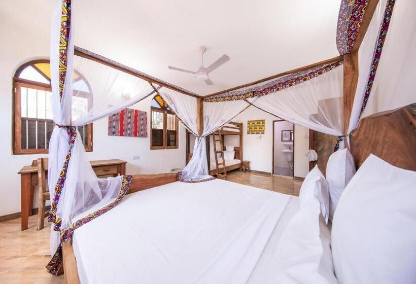 デラックスファミリールーム, Shoki Shoki House Stone Town