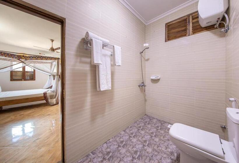 デラックスファミリールーム, Shoki Shoki House Stone Town