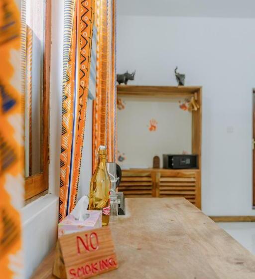 デラックスルーム, Shoki Shoki House Stone Town