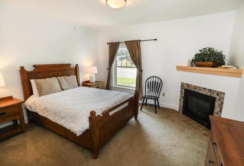 בונגלו סטנדרט 2 חדרי שינה, Kaatskill Mountain Club And Condos By Hunter Mountain