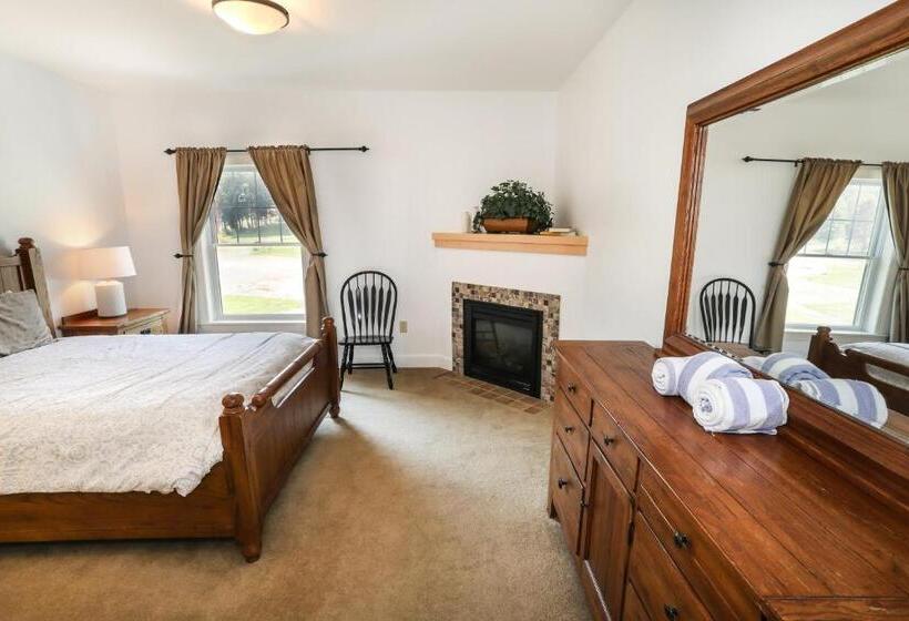 בונגלו סטנדרט 2 חדרי שינה, Kaatskill Mountain Club And Condos By Hunter Mountain