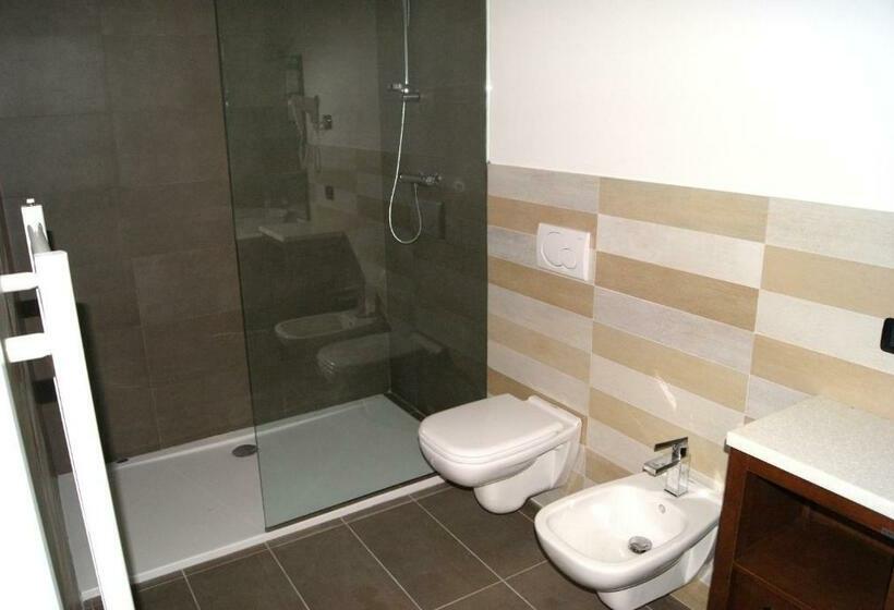 スタンダードスタジオ, Guest House Residence Malpensa