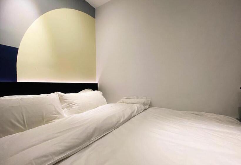 Quarto Economy, Dayin International Youth Hostel   East Nanjing Road & People S Square & The Bund Branch