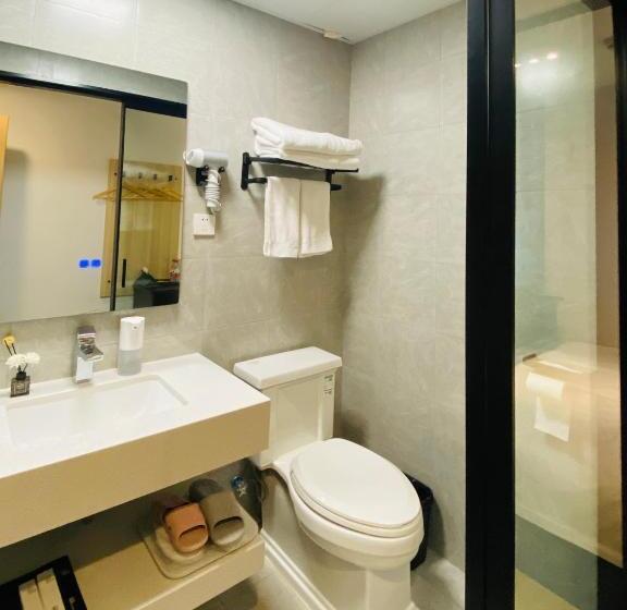 Quarto Economy, Dayin International Youth Hostel   East Nanjing Road & People S Square & The Bund Branch