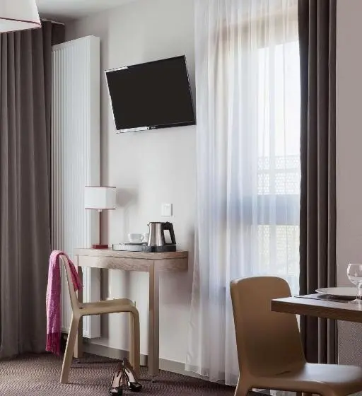 Huoneisto 1 Makuuhuone, Nehô Suites Porte De Genève   Gare Annemasse