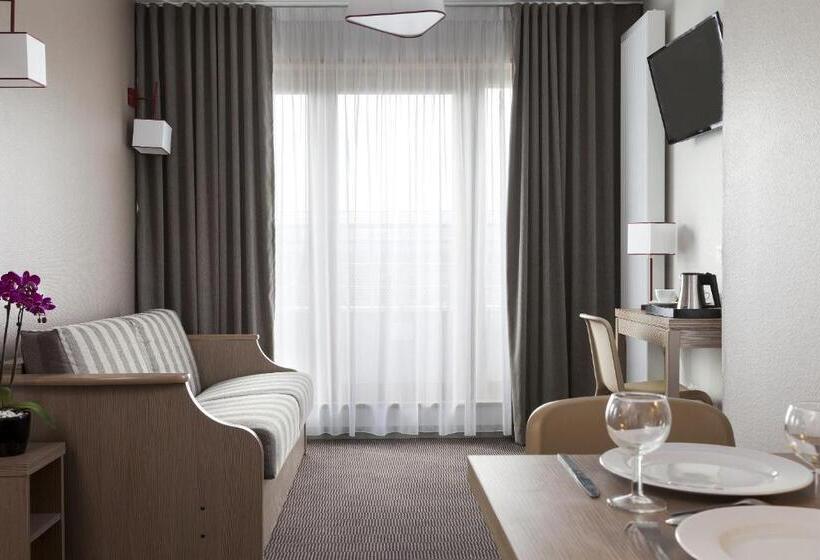 דירת חדר, Nehô Suites Porte De Genève   Gare Annemasse