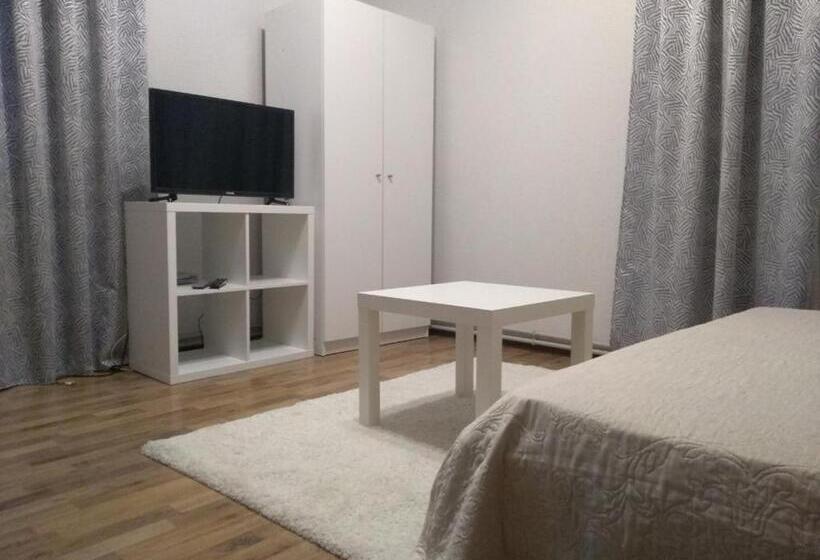 اتاق استاندارد چهارنفره با سرویس بهداشتی مشترک, зоряні карпати