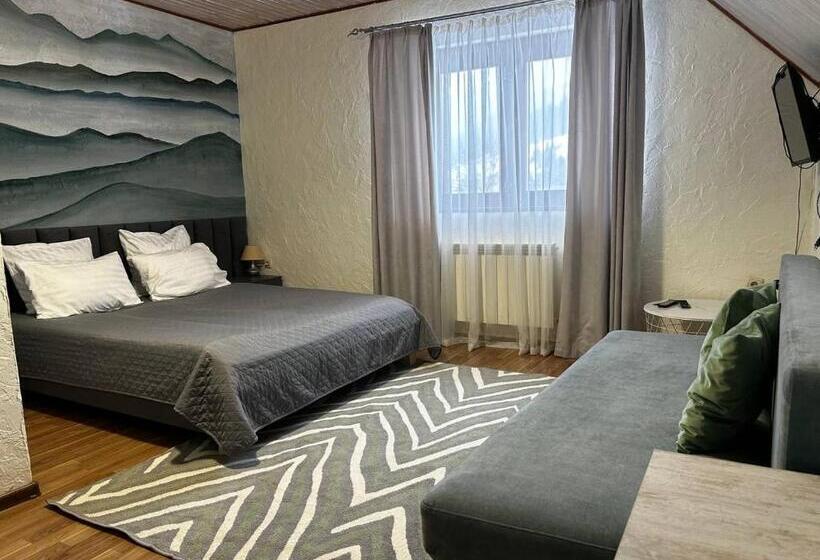 اتاق استاندارد چهارنفره با سرویس بهداشتی مشترک, зоряні карпати