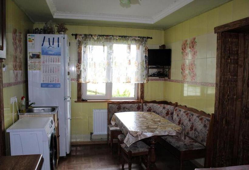 اتاق سوپریور خانوادگی, у василини